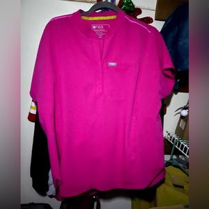 barely used Figs scrubs